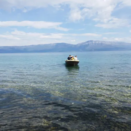 ゲストハウス Anjel