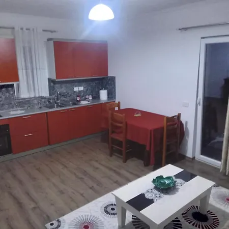 Anjel Konukevi Piskupat