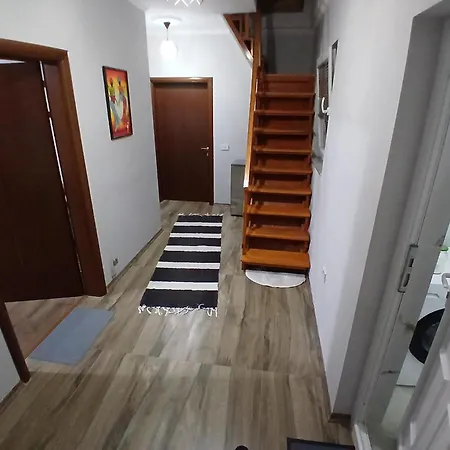 Anjel Piskupat
